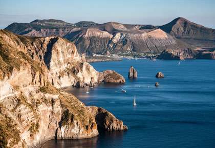 Îles Éoliennes - Sicile - Italie © Shutterstock - Duchy