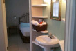 Dominique - Portsmouth - Kootney Resort - 2 Bedroom 1 Bathroom Cottage