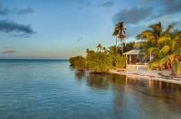 Belize - Placencia - Ray Caye Island Resort - Oceanfront Cabanas