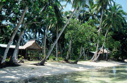 Iles Salomon - Uepi Island Resort