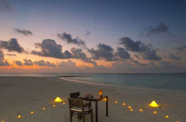 Maldives - Atmosphere Kanifushi - Dîner romantique