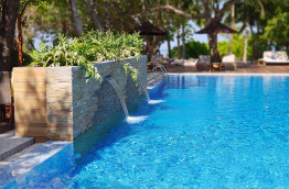 Maldives - Lily Beach Resort & Spa - Piscine Vibes
