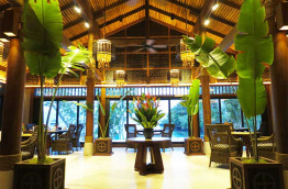 Palau - Palau Pacific Resort - Restaurant Dining Room de The Pristine Villas and Bungalows