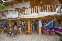 Philippines - Puerto Galera - Blue Lagoon Dive Resort - Restaurant