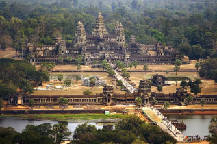Cambodge - Le temple d'Angkor Wat © Starwood