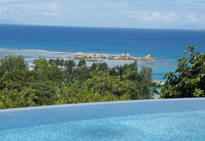 Seychelles - La Digue - Le Domaine de L'Orangeraie - Piscine de la Suite Présidentielle
