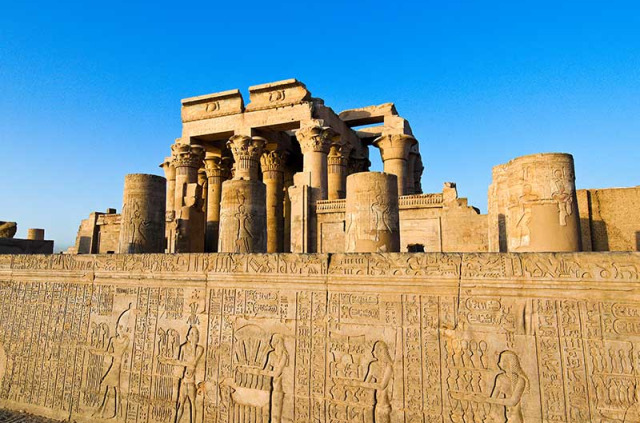 Égypte - Assouan - Visite du Temple de Kom Ombo © Shutterstock, Lisa S
