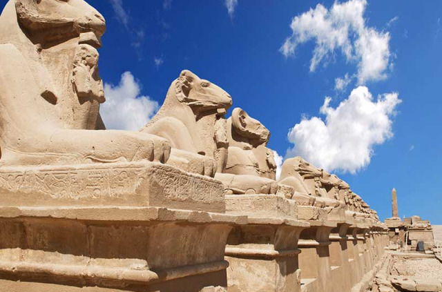 Égypte - Louxor - Découverte des temples de Louxor - Karnak et Louxor © Shutterstock, Waj
