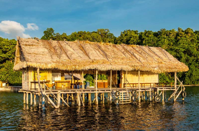 Indonésie - Raja Ampat - Papua Paradise Eco Resort © Rudy Whitworth