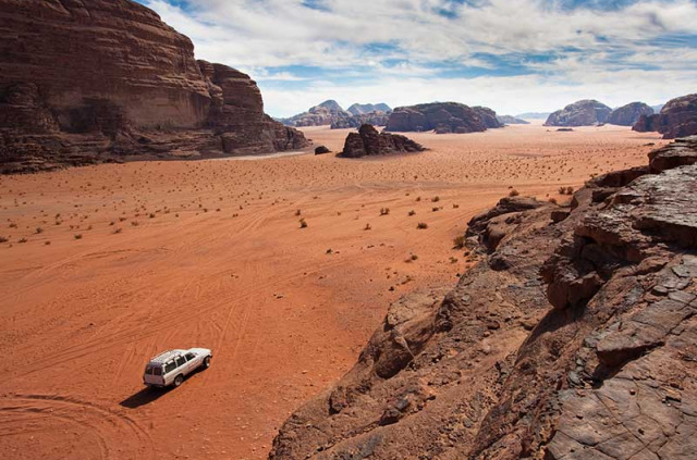 Jordanie – Wadi Rum © Shutterstock – Vit Kovalcik