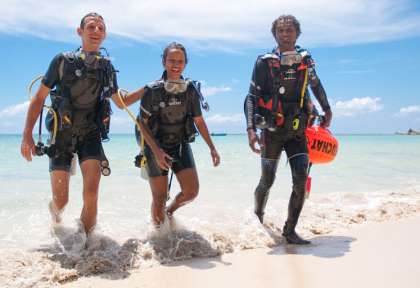 © Blue Sea Divers