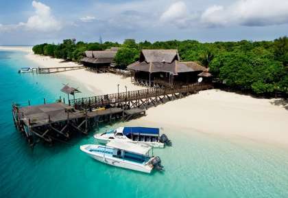 Mataking Island Reef Dive Resort © Kwan Fah Mun