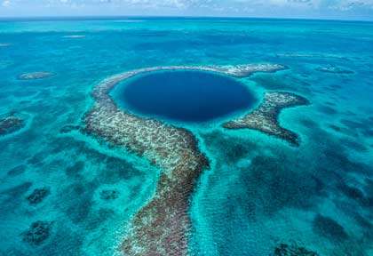 Le blue hole au Belize