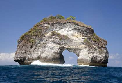 Arche de  Nusa Penida à Bali