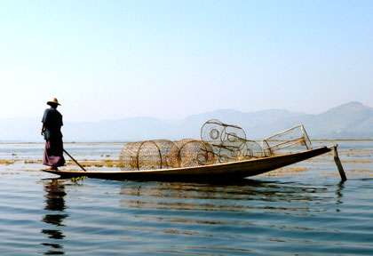Les pêcheurs du lac Inle © Lagorce